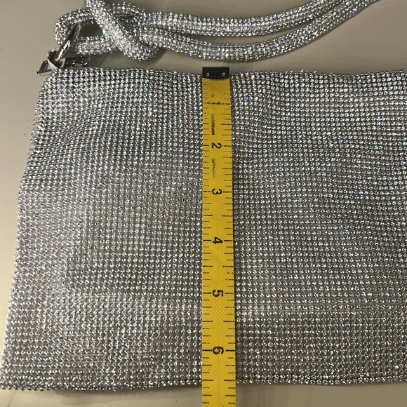 NWOT Silver Rhinestone Evening Bag with detachable strap. - Picture 9 of 12